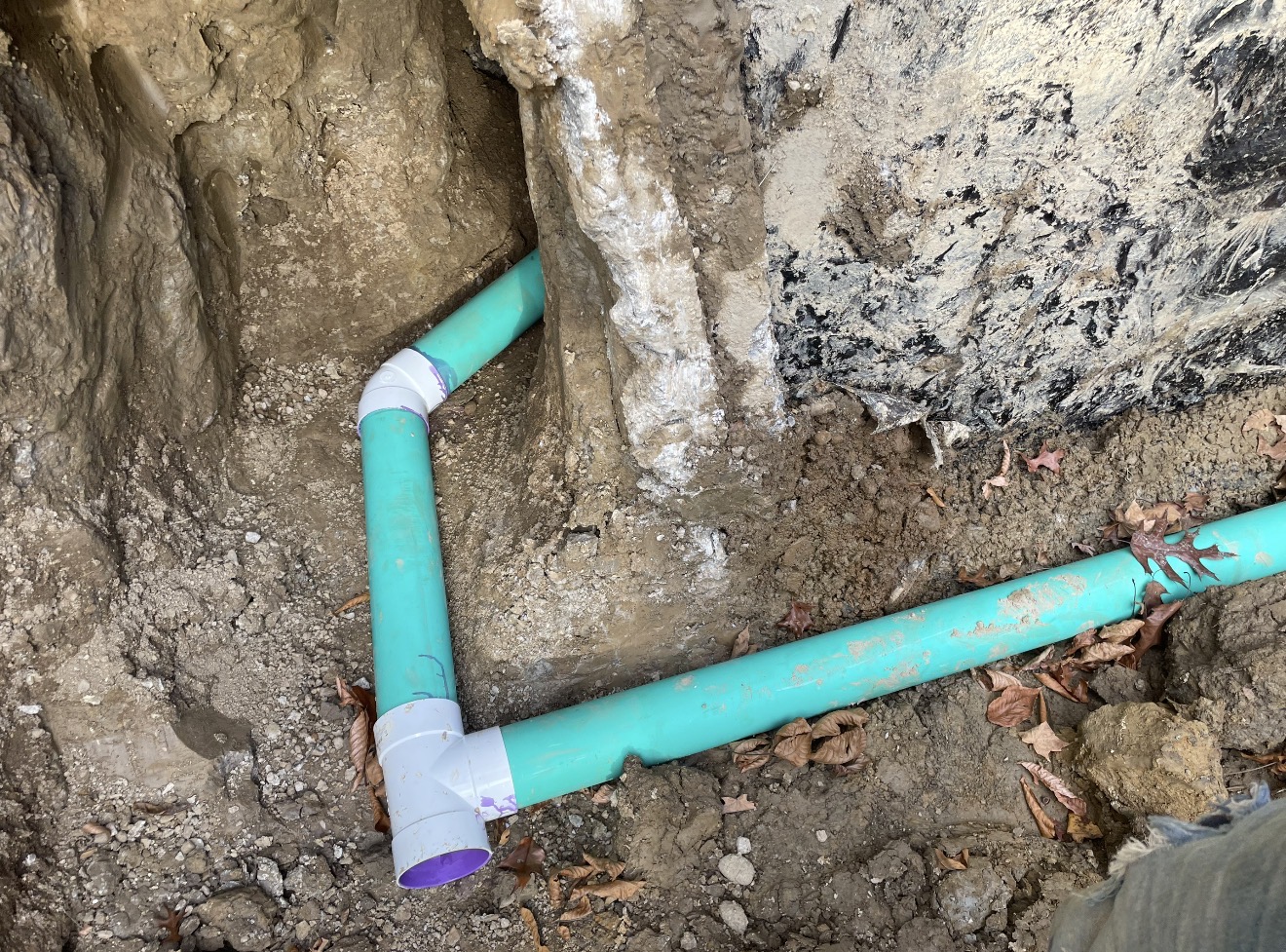 Six-inch footer drainage connection
